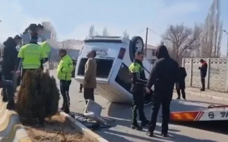 Iğdır'da Trafik Kazası: Direksiyon Hakimiyetini Kaybeden Sürücü Takla Attı, 2 Yaralı