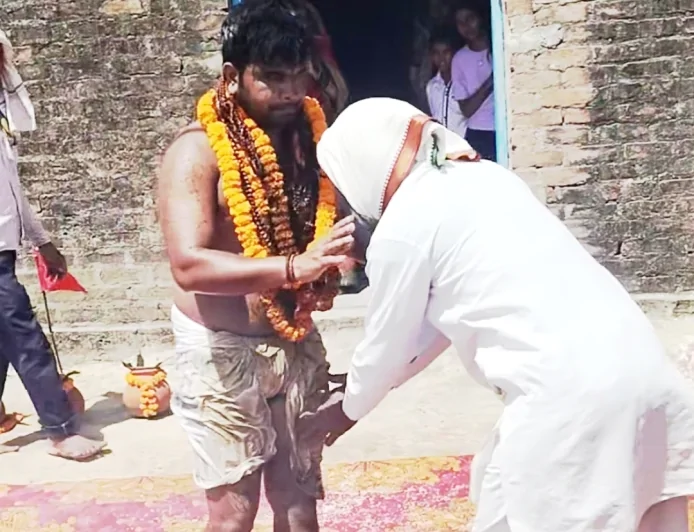 Tahir Kavri'nin Mesajı (Hindistan’ın Merhametli İnsanlarına)