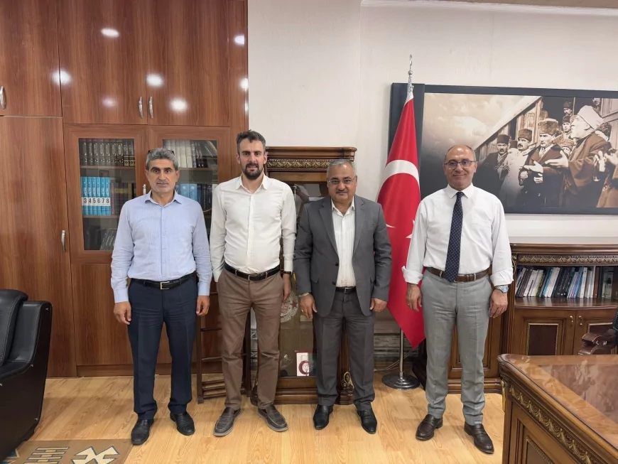 Aile ve Sosyal Hizmetler İl Müdürü Selçuk Akgül ve Doç. Dr. Sait Yıldırım’dan İl Müftüsü Zahit Demirel’e Ziyaret