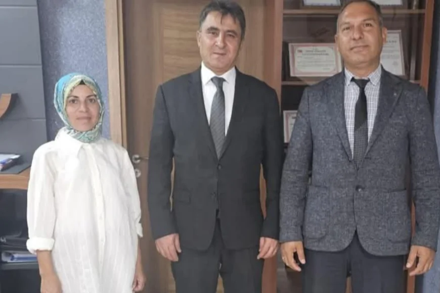 Mikro Kredi Bölge Müdürü Mehmet Ay’dan Iğdır İl Özel İdaresi Genel Sekreteri Yüksel Kasım Çarman’a Ziyaret