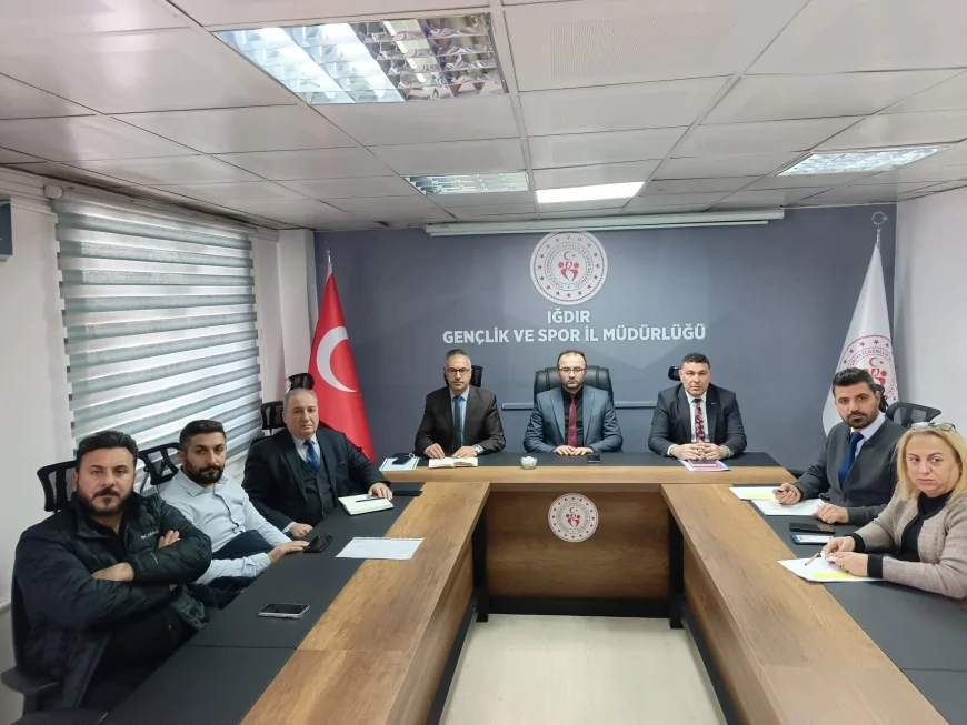 Iğdır Gençlik ve Spor İl Müdürlüğü’nde 2026 Yılı Yurt Hizmetleri İlk Değerlendirme Toplantısı Gerçekleştirildi
