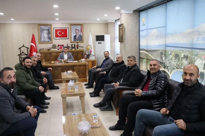 Iğdır Şoförler Odası Başkanı Bülent Beklen’den AK Parti İl Başkanı Ali Kemal Ayaz’a Nezaket Ziyareti