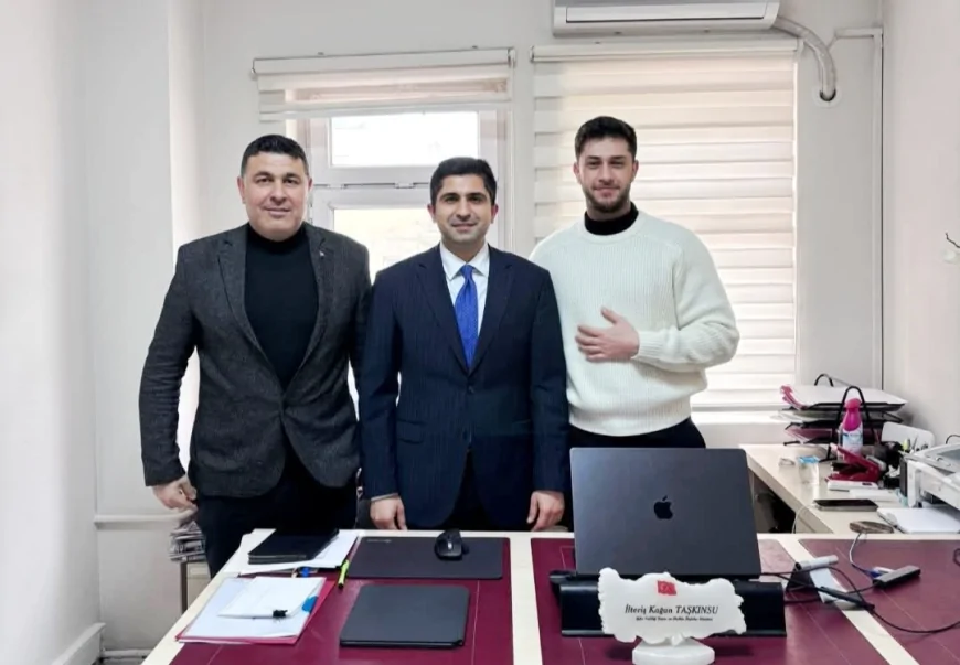 EROL BAYAT’TAN TAŞKINSU’YA HAYIRLI OLSUN ZİYARETİ