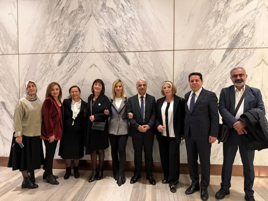 Esenyurt Belediye Başkanı Ahmet Özer: