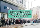 İndirim Çılgınlığı: Yağmur Altında Metrelerce Kuyruk ve İzdiham!
