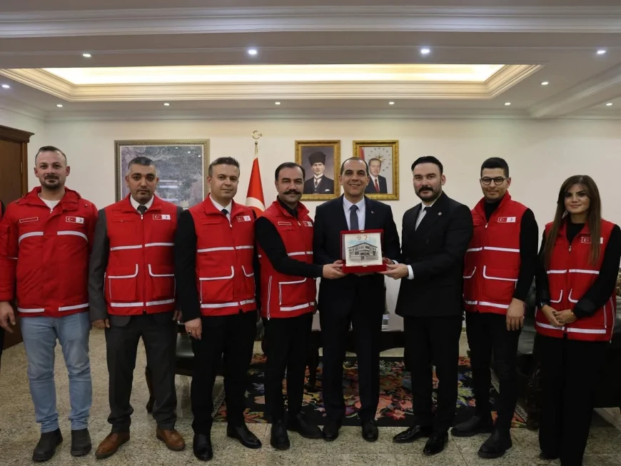 Türk Kızılay Iğdır Şubesi’nden Vali Mustafa Fırat Taşolar’a Ziyaret