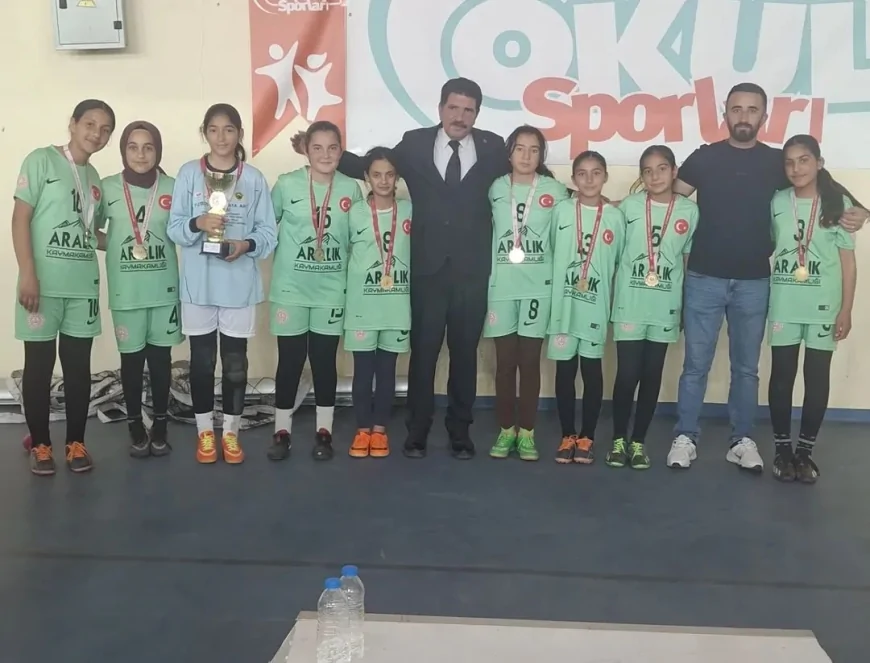 Aralık’ta Okul Sporları Futsal Heyecanı Coşkuyla Tamamlandı