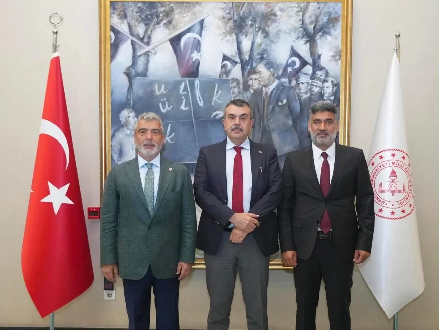 Cantürk Alagöz’den Bakan Tekin’e Ziyaret: Iğdır’ın Eğitim Hedefleri Masaya Yatırıldı
